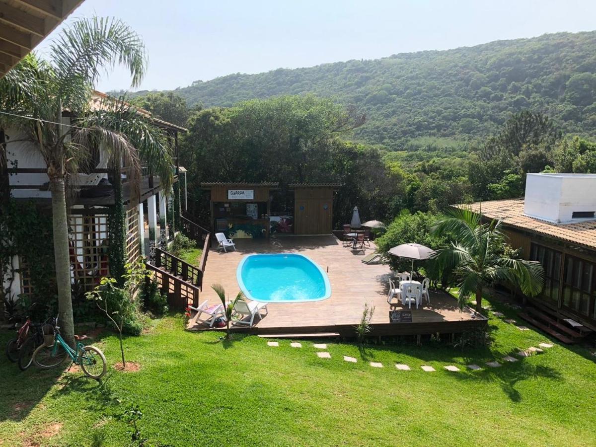 Pousada Guarda Beach House Гуарда-ду-Ембау Екстер'єр фото