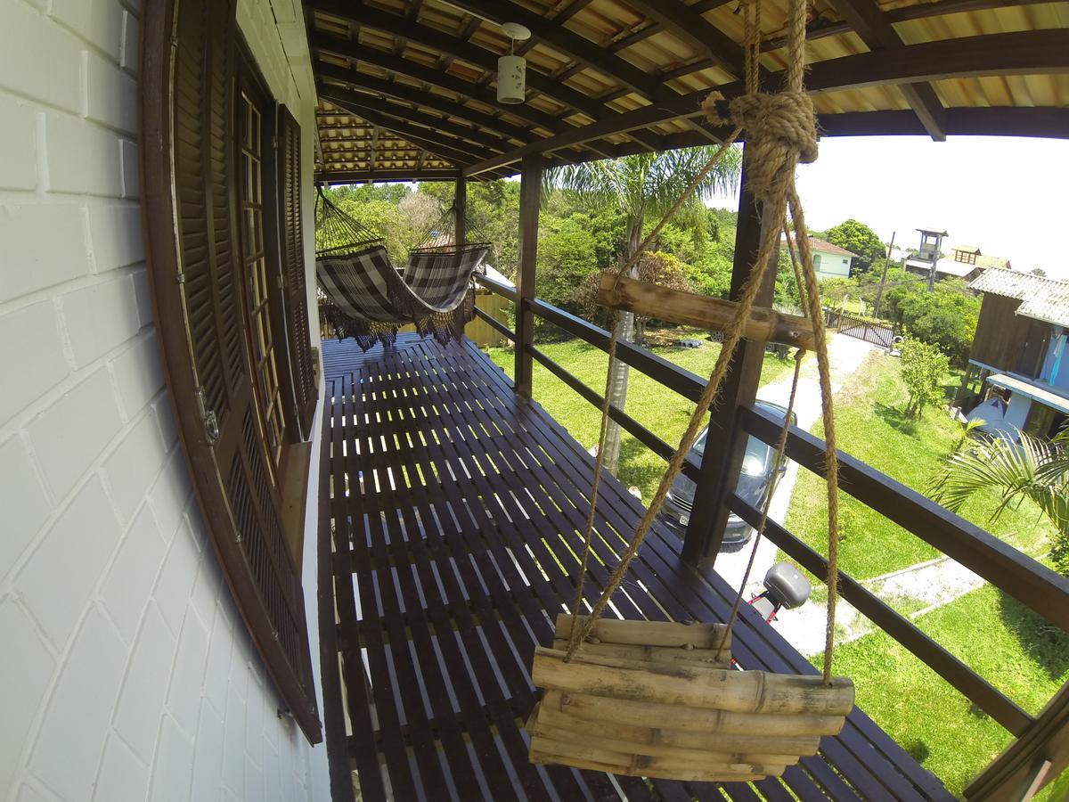 Pousada Guarda Beach House Гуарда-ду-Ембау Екстер'єр фото
