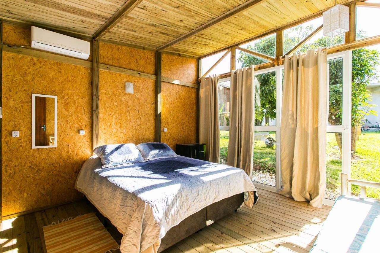 Pousada Guarda Beach House Гуарда-ду-Ембау Екстер'єр фото