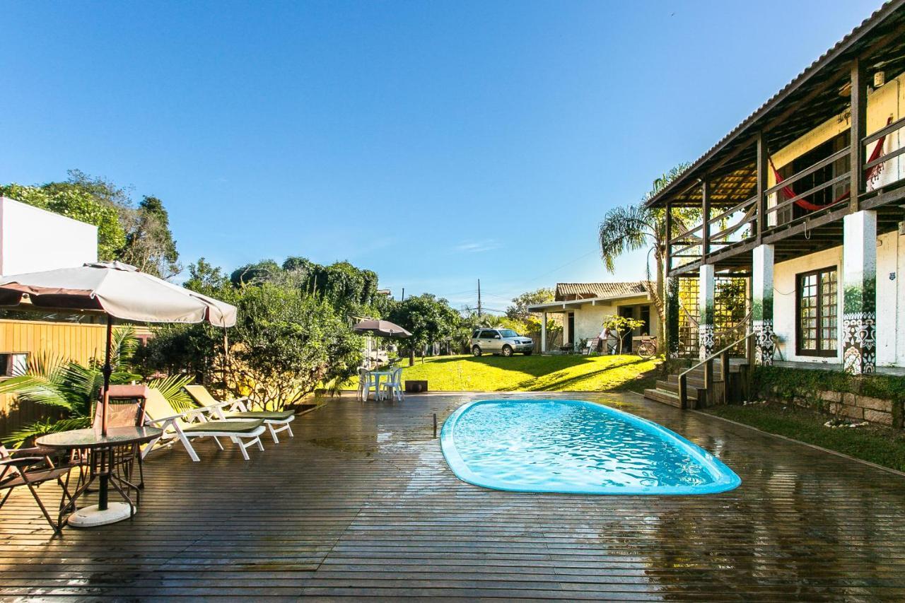 Pousada Guarda Beach House Гуарда-ду-Ембау Екстер'єр фото